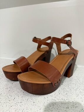 Madden Girl Tan Brown Platform Ankle-Strap Block Heel Sandals